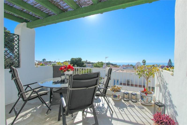 Amazing 3 Bedroom Townhouse In Nerja Eksteriør billede